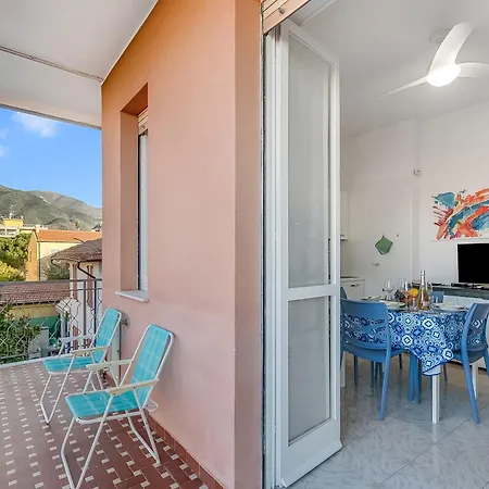 Verdi Flat With Balcony - Happy Loano