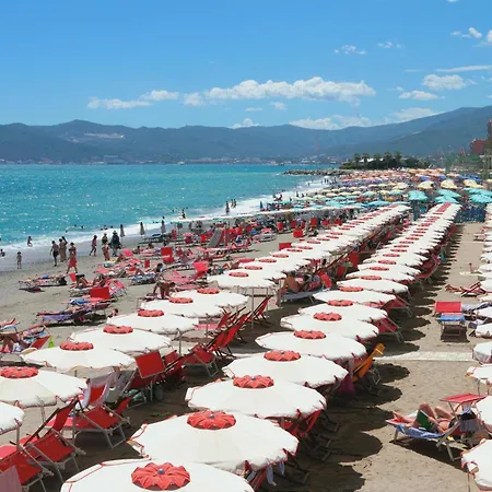 Apartman Verdi Flat With Balcony - Happy *